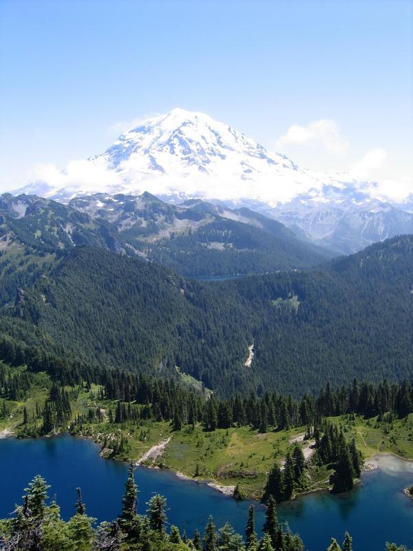 Eunice Lake and Mt Rainier