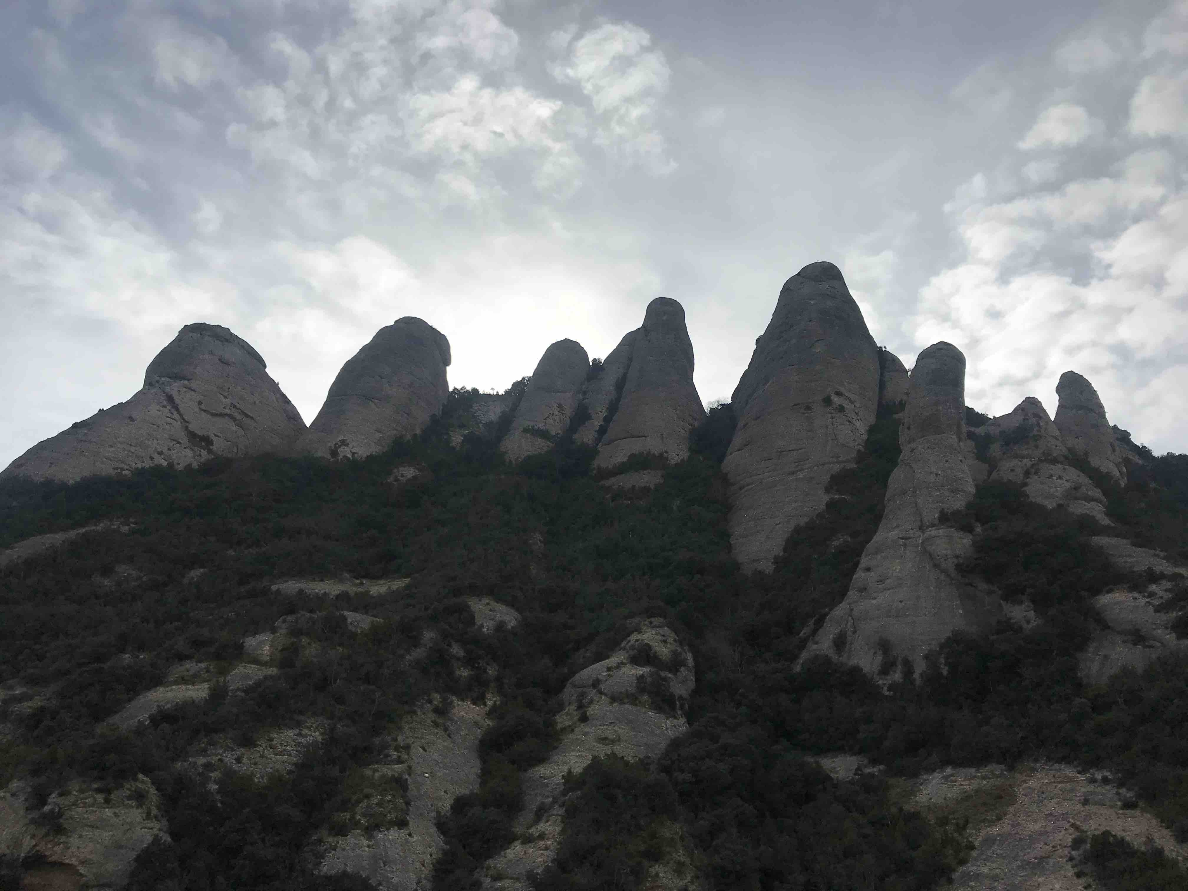 Monserrat Range